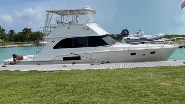 1985 Bertram 46 Convertible — Twin Detroit 8V92 Diesels, Miami