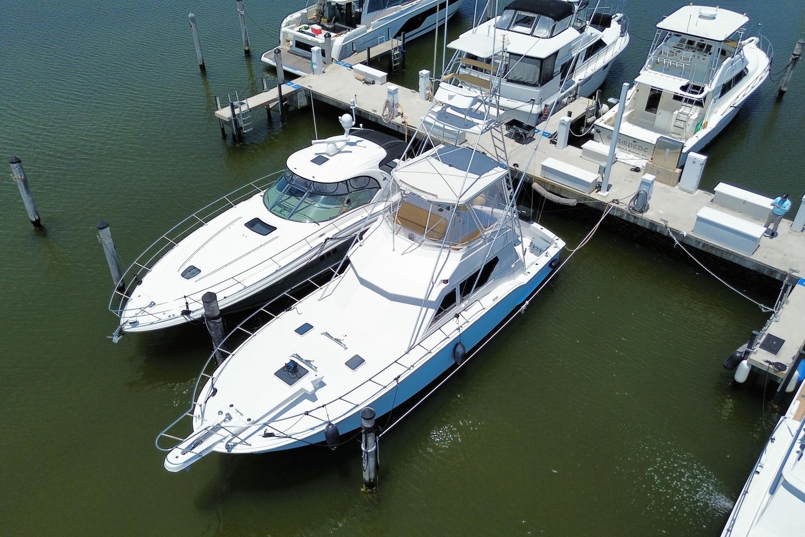 1990 Hatteras 45 Express Sportfish
