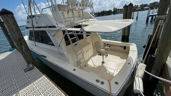 1990 Viking 43 Convertible — Twin Detroit 8V92 Diesels, Miami Beach