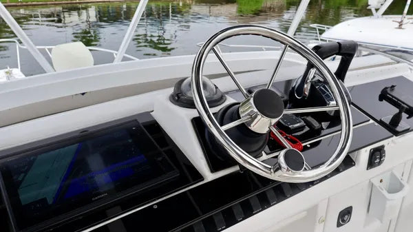 1994 Luhrs 32 Convertible — Twin Suzuki 350s, Miami