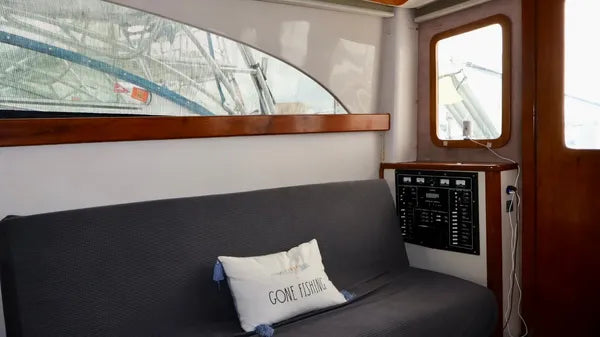 1994 Luhrs 32 Convertible — Twin Suzuki 350s, Miami