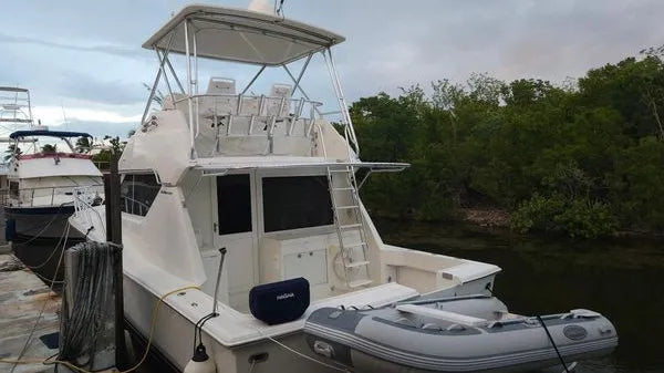 1995 Hatteras 39 Convertible — Rebuilt Detroit Diesels, Marathon