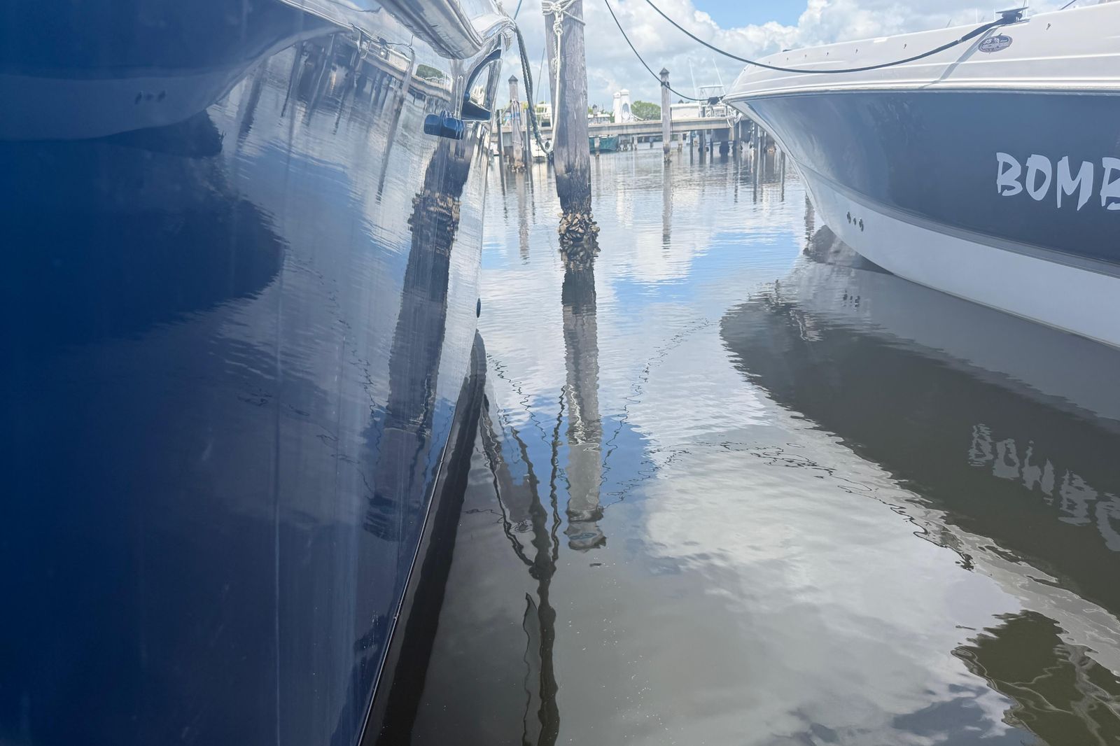2000 Cabo 35 Flybridge