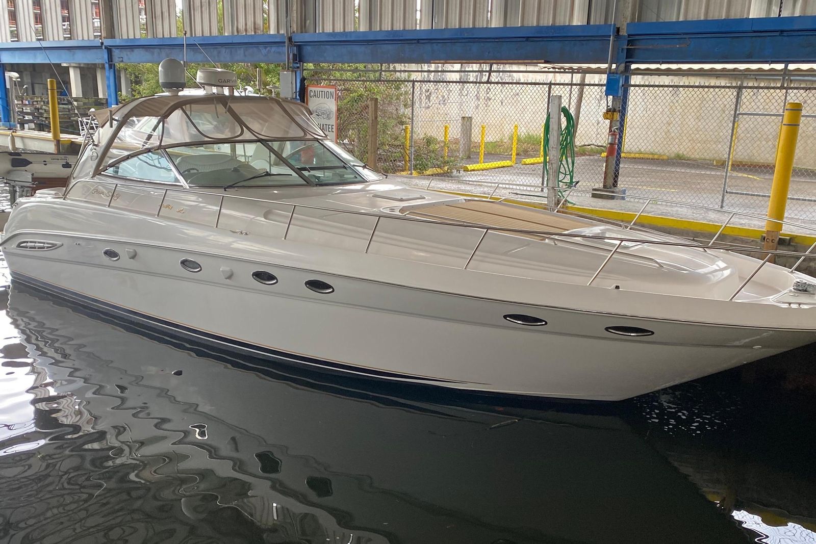 2000 Sea Ray 460 Express Cruiser