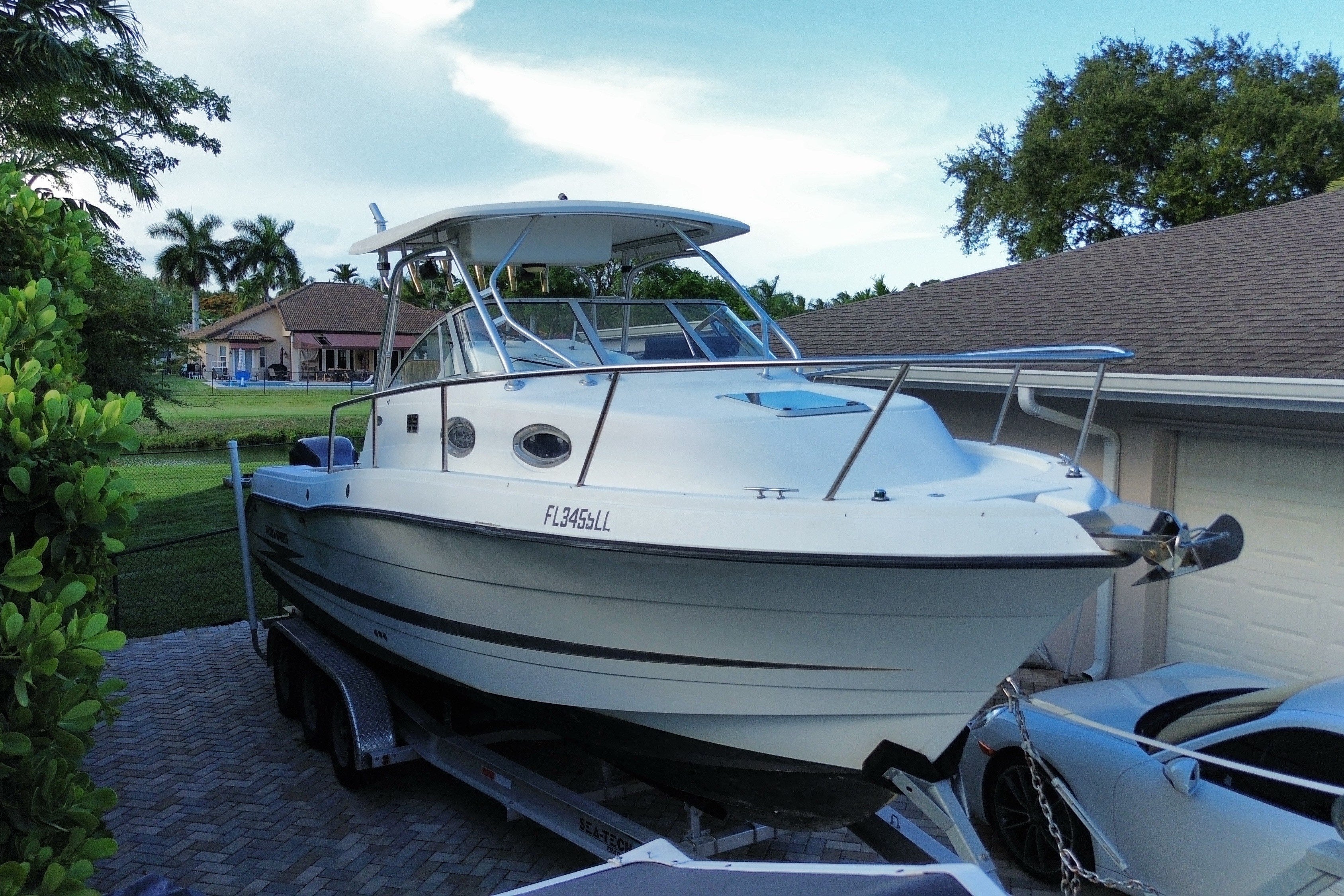 2001 Hydra-Sports Vector 2800 WA