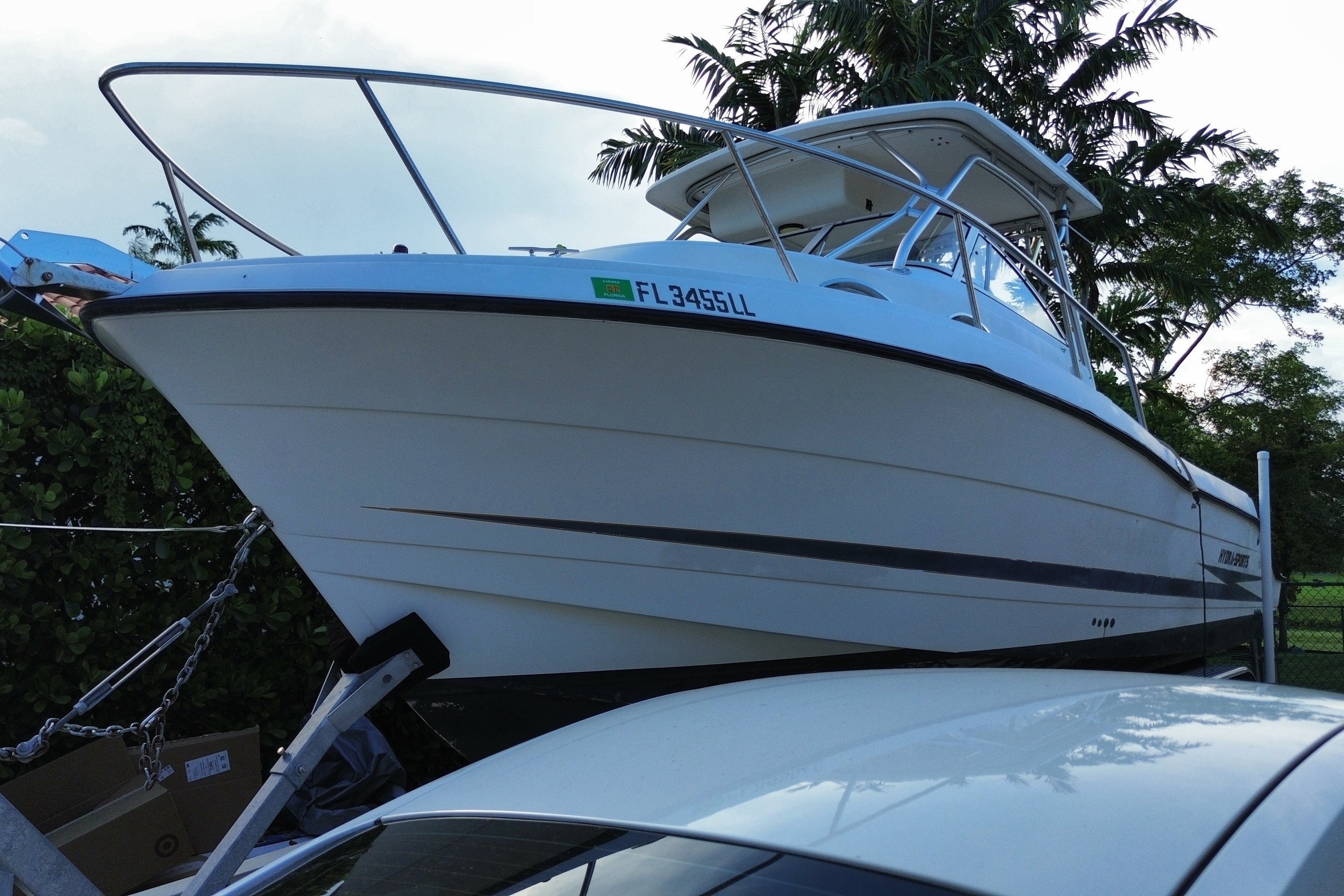 2001 Hydra-Sports Vector 2800 WA