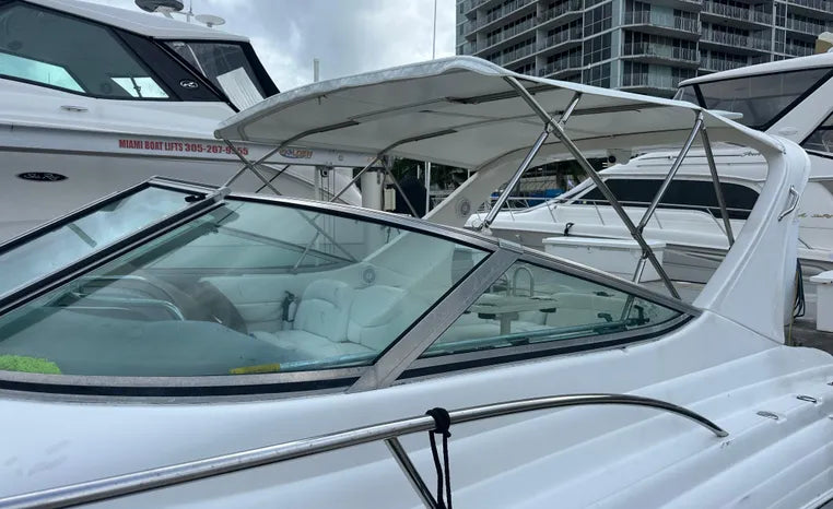 2001 Wellcraft 3300 Martinique