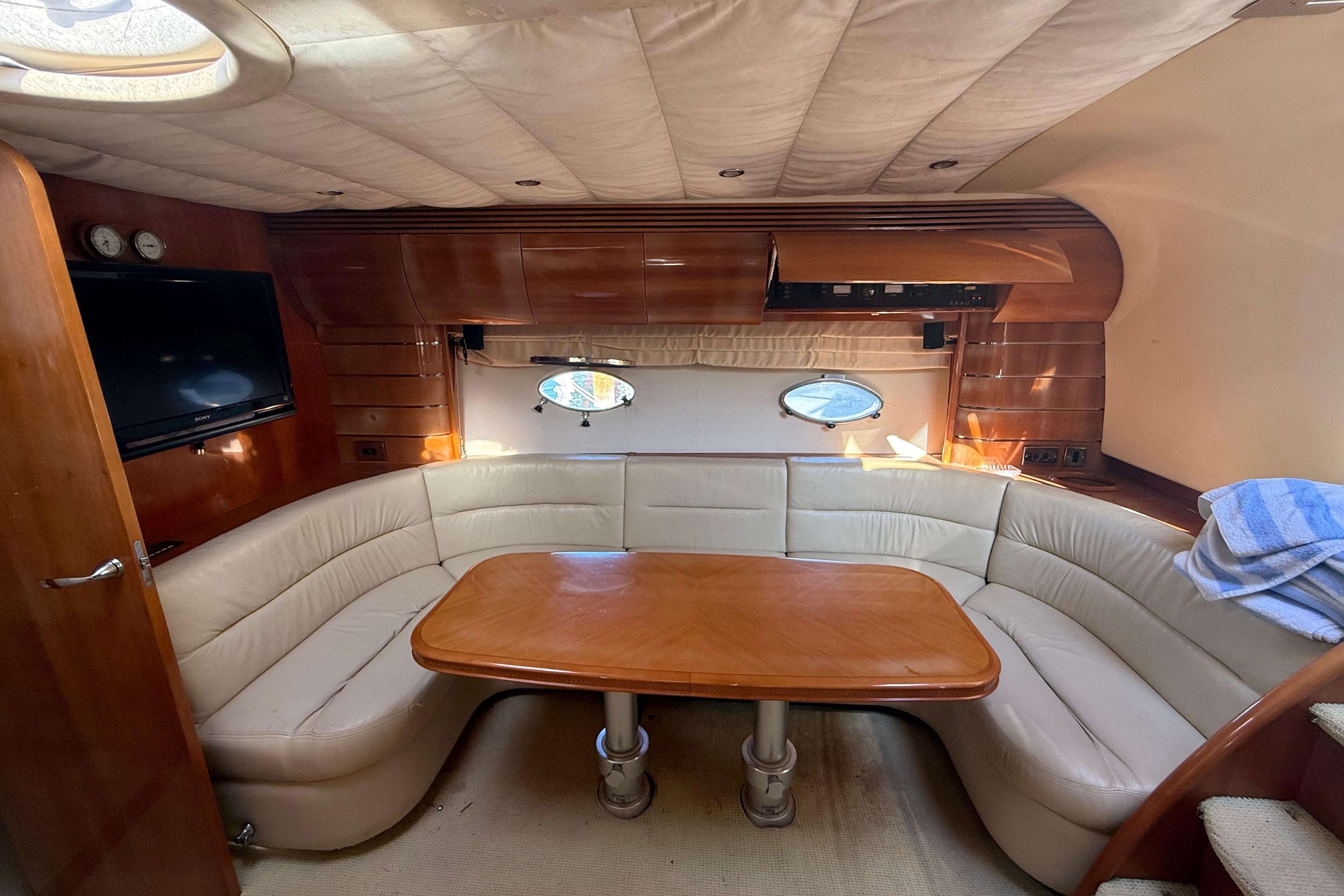 2002 Viking Princess V50 — Twin Volvo D12 Diesels, Hallandale Beach