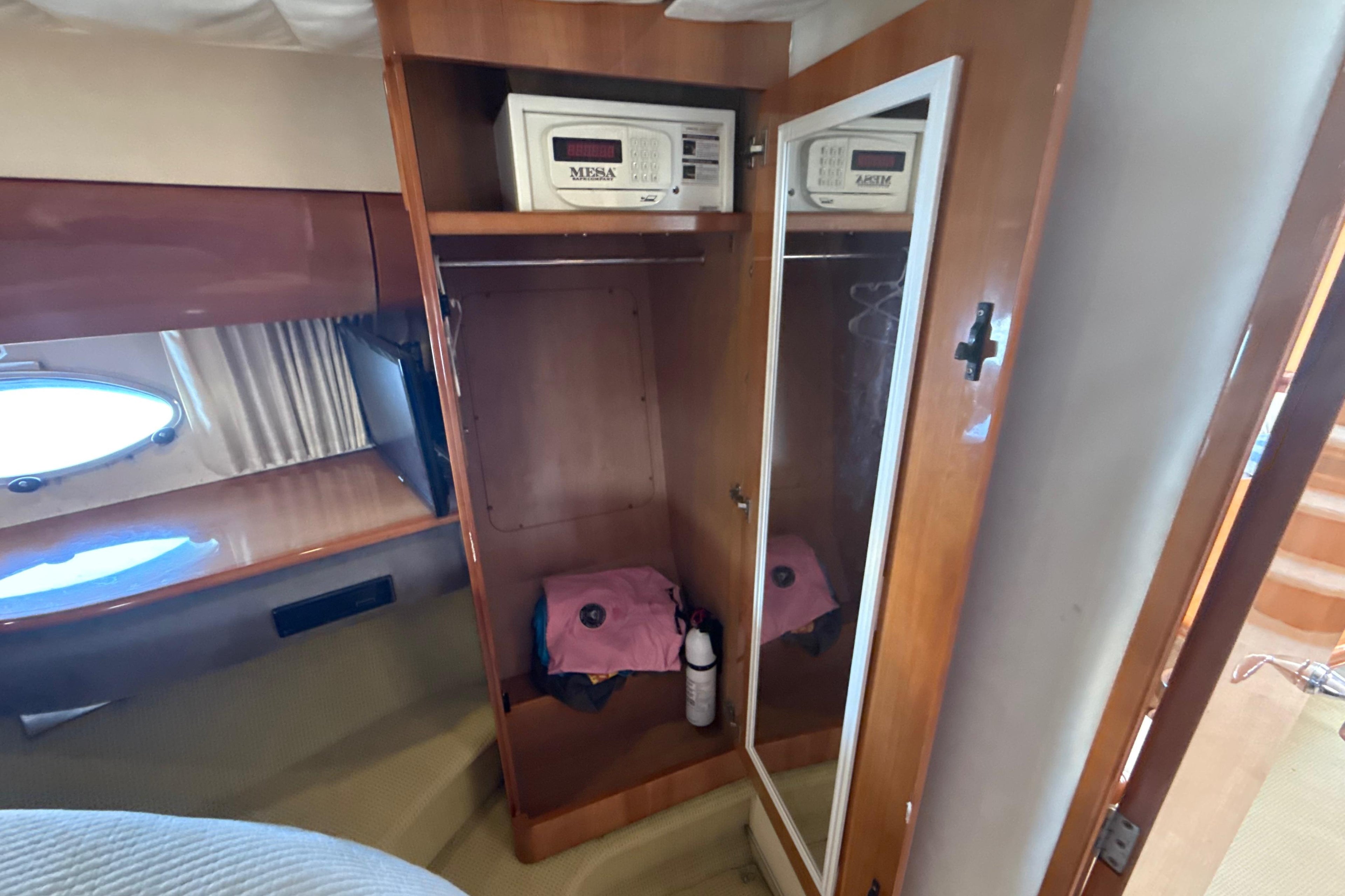2002 Viking Princess V50 — Twin Volvo D12 Diesels, Hallandale Beach