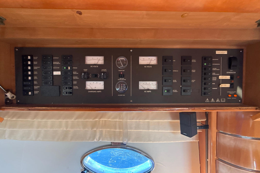 2002 Viking Princess V50 — Twin Volvo D12 Diesels, Hallandale Beach