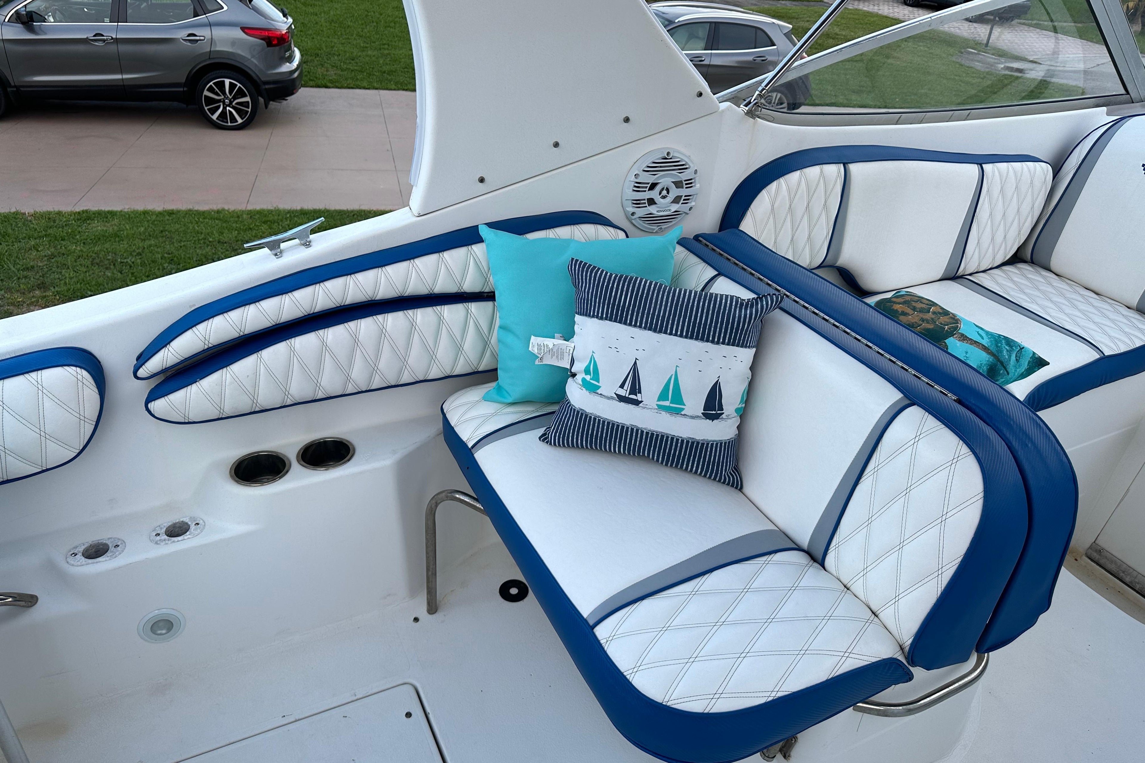 2002 Wellcraft 2600 Martinique