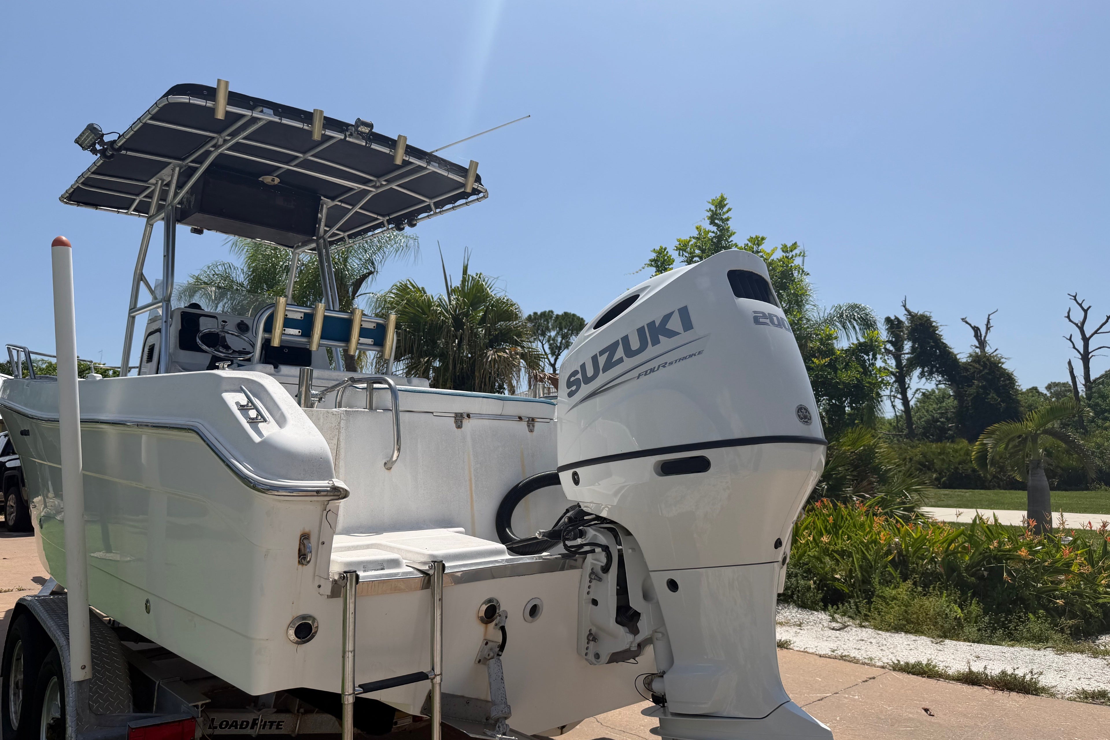 2003 Robalo R230 Center Console