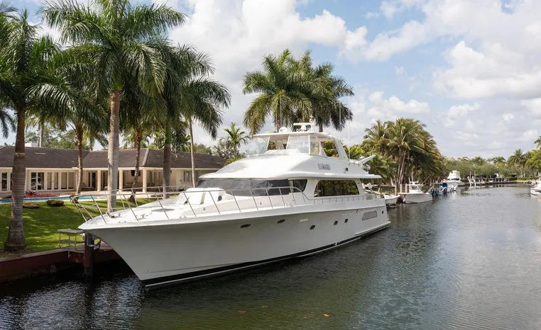 2004 Cheoy Lee 84 Bravo Flybridge — Coral Gables