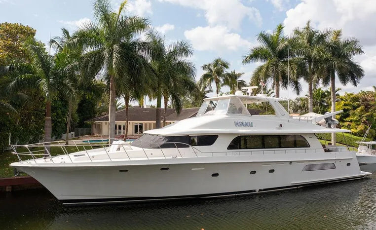 2004 Cheoy Lee 84 Bravo Flybridge — Coral Gables