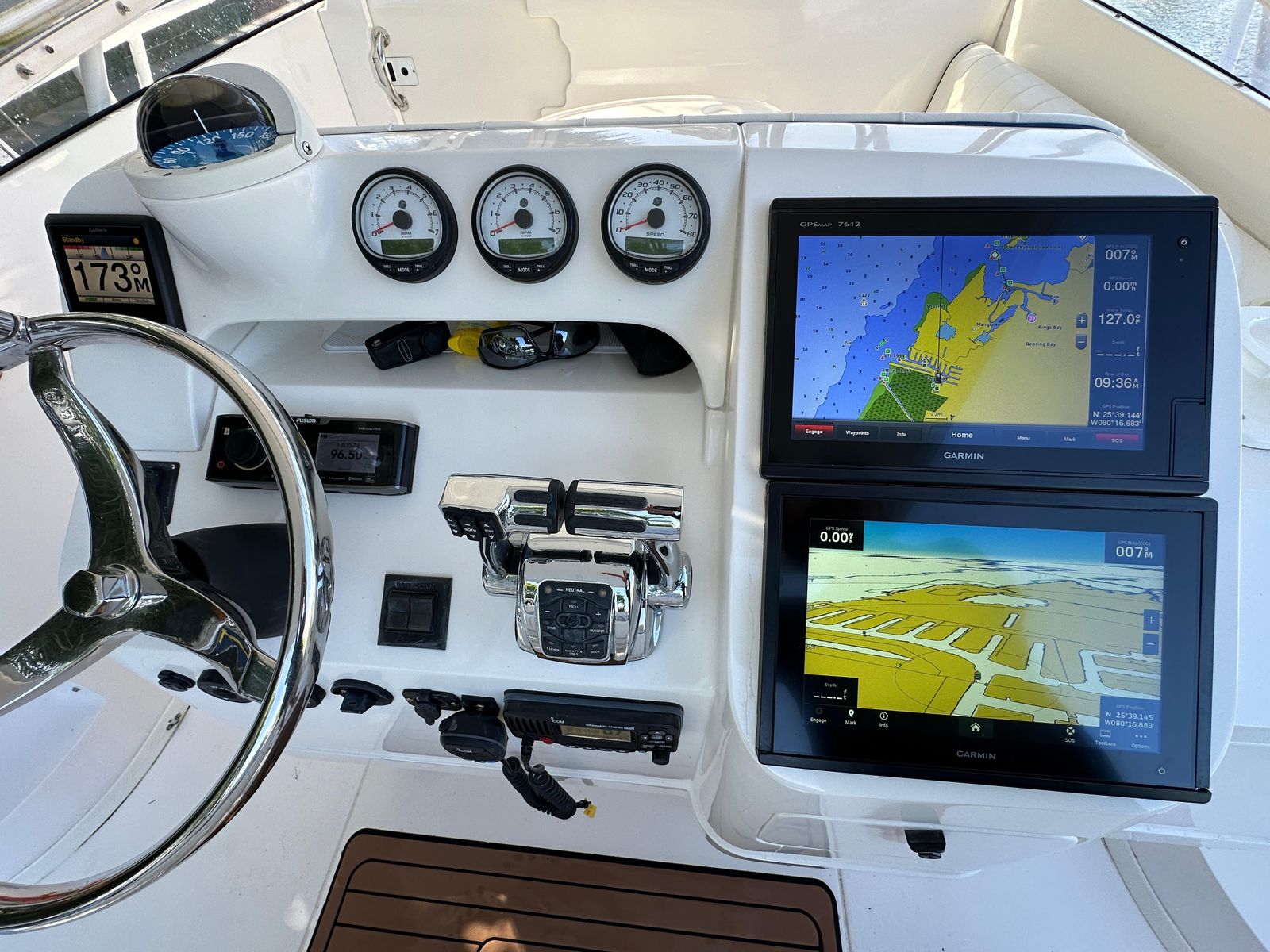 2005 Intrepid 348 Walkaround — Twin Mercury Verado 350hp, Coral Gables