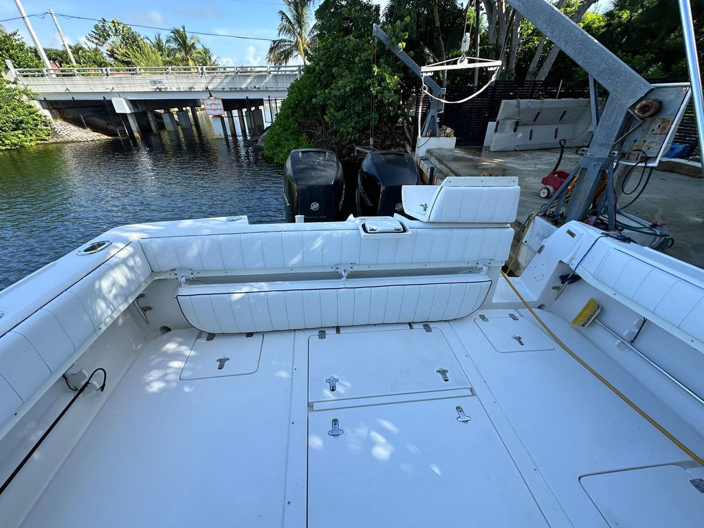 2005 Intrepid 348 Walkaround — Twin Mercury Verado 350hp, Coral Gables