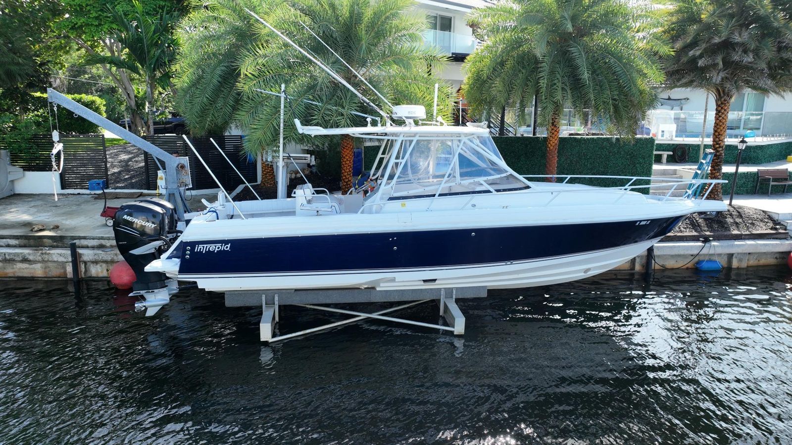2005 Intrepid 348 Walkaround — Twin Mercury Verado 350hp, Coral Gables