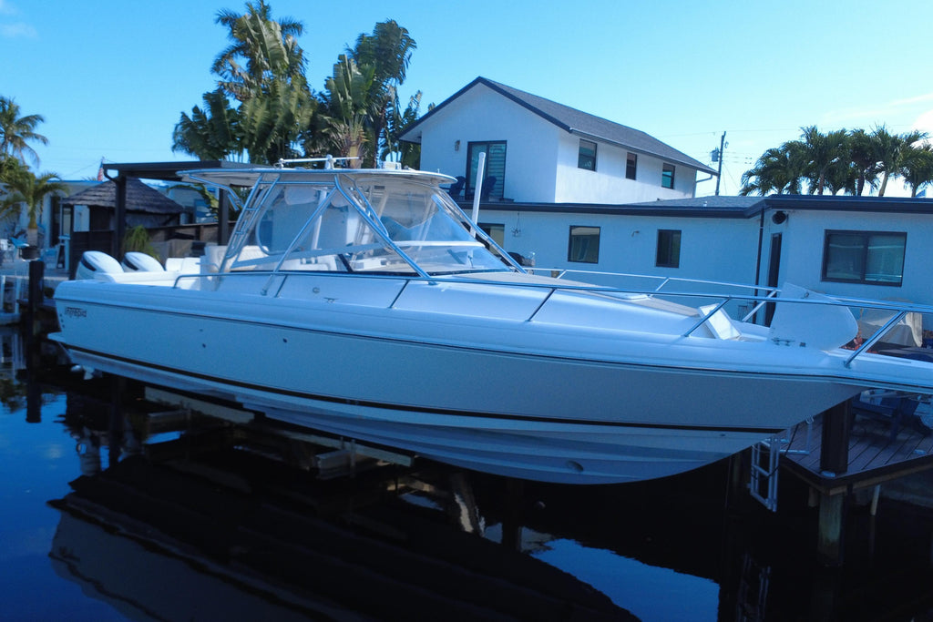 2005 Intrepid 348 Walkaround — Twin Suzuki 300s, Pompano Beach