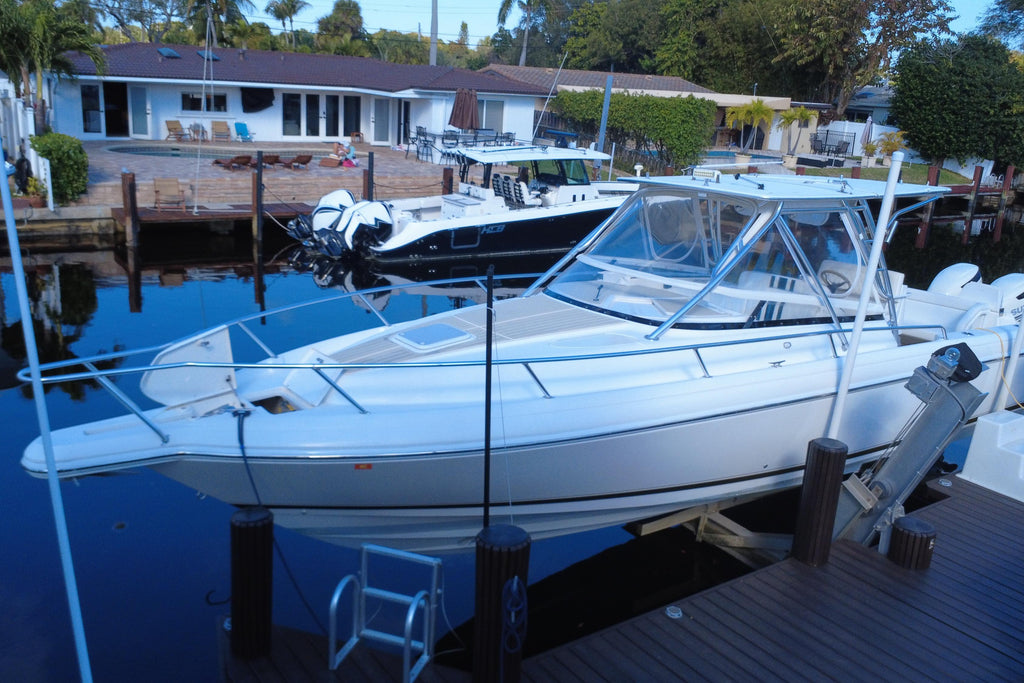 2005 Intrepid 348 Walkaround — Twin Suzuki 300s, Pompano Beach