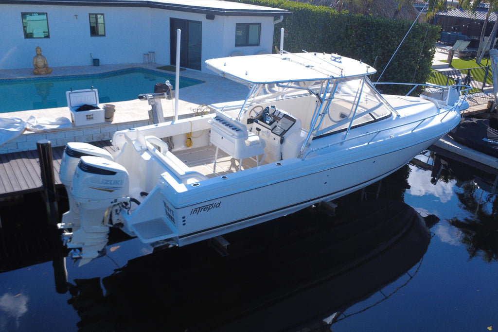 2005 Intrepid 348 Walkaround — Twin Suzuki 300s, Pompano Beach