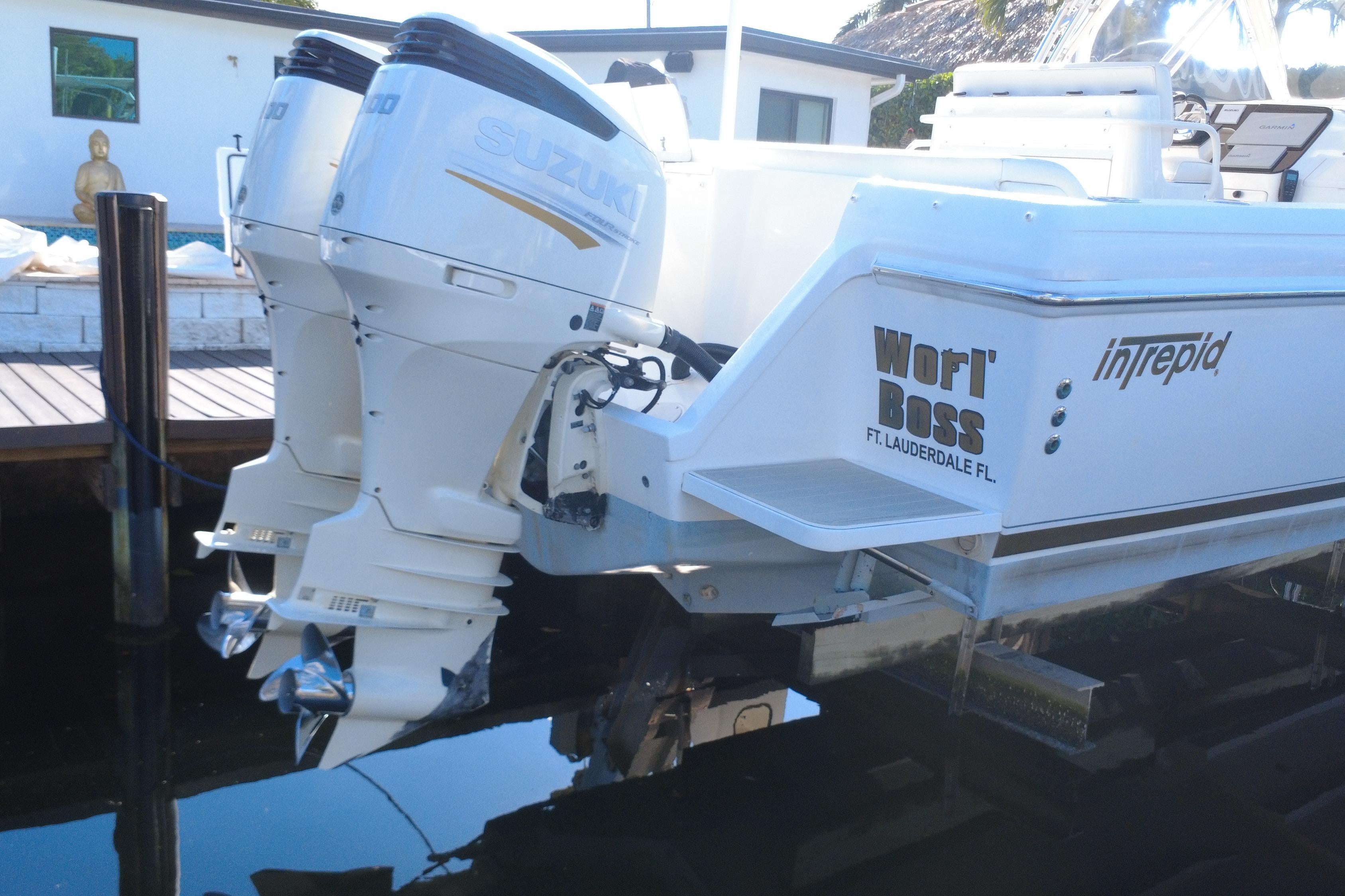 2005 Intrepid 348 Walkaround — Twin Suzuki 300s, Pompano Beach