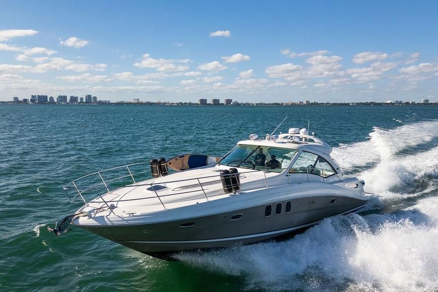 2005 Sea Ray 48 Sundancer — Twin Diesel 1080hp, Miami