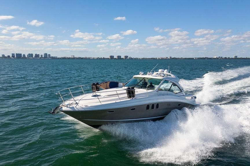 2005 Sea Ray 48 Sundancer — Twin Diesel 1080hp, Miami