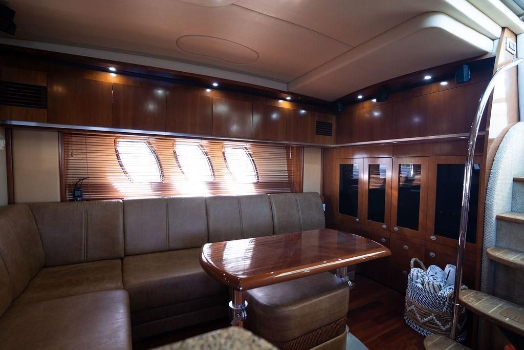 2005 Sea Ray 48 Sundancer — Twin Diesel 1080hp, Miami