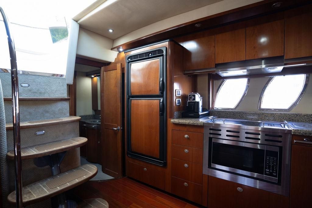 2005 Sea Ray 48 Sundancer — Twin Diesel 1080hp, Miami