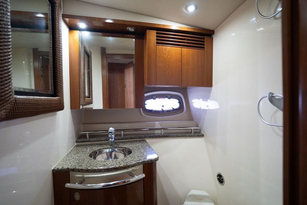 2005 Sea Ray 48 Sundancer — Twin Diesel 1080hp, Miami