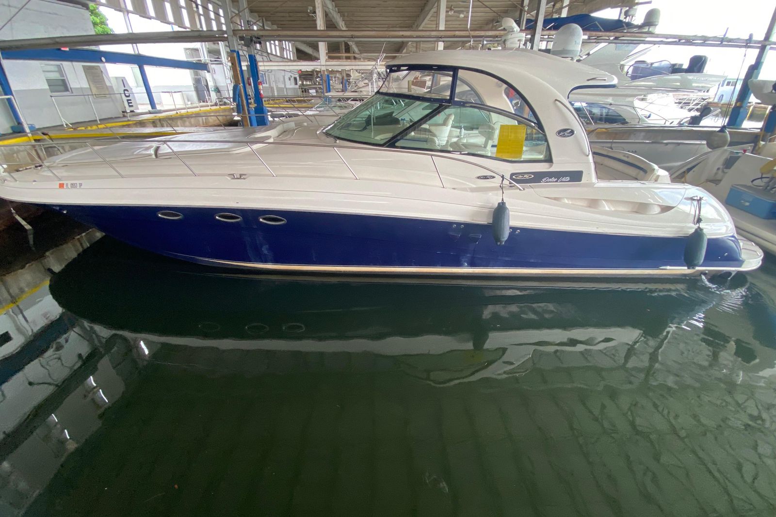 2005 Sea Ray 500 Sundancer