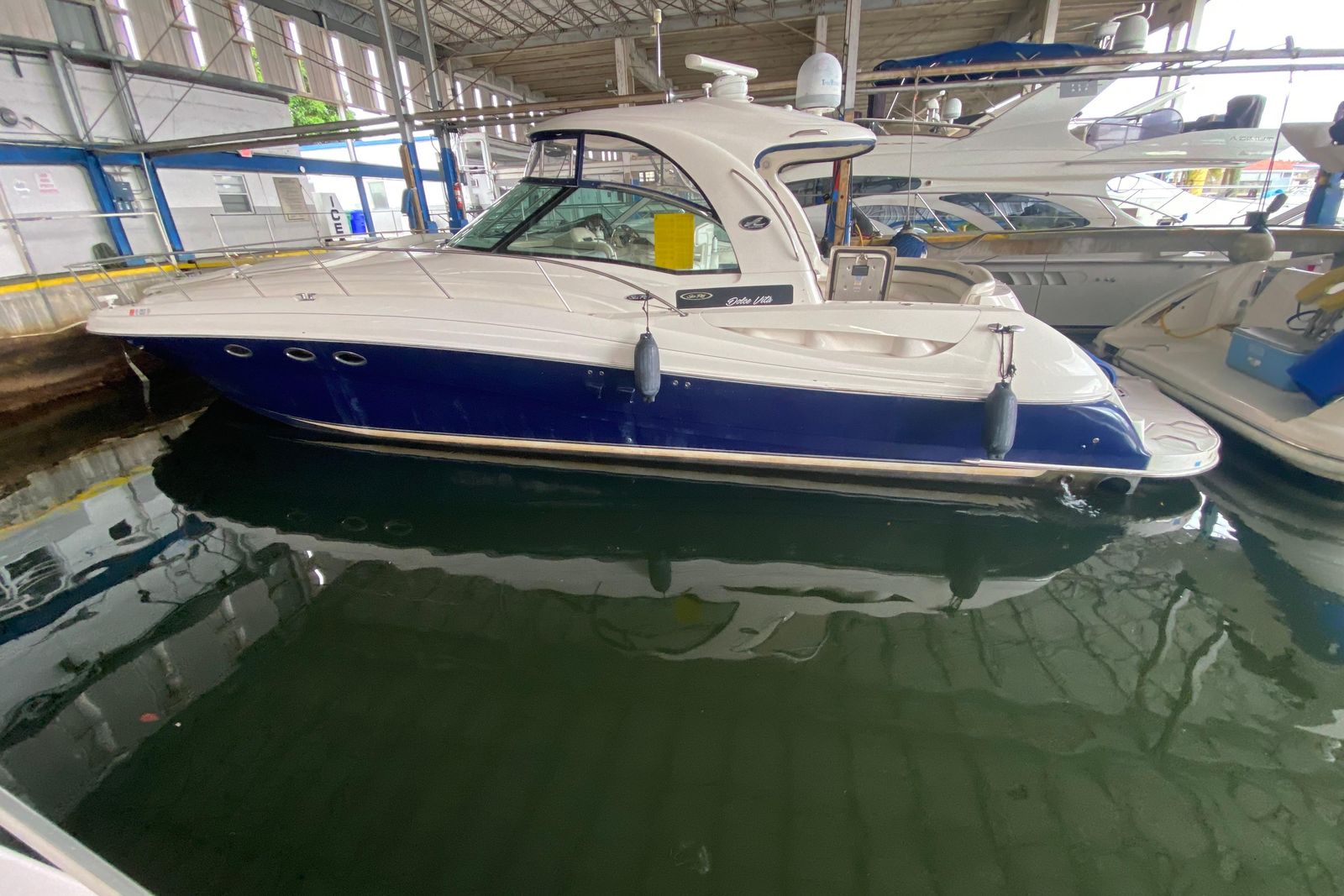 2005 Sea Ray 500 Sundancer