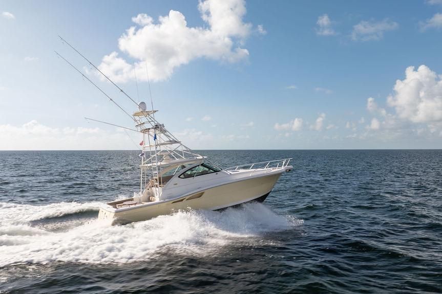 2005 Tiara Yachts 4200 Open — Twin Cummins Diesel, Coral Gables