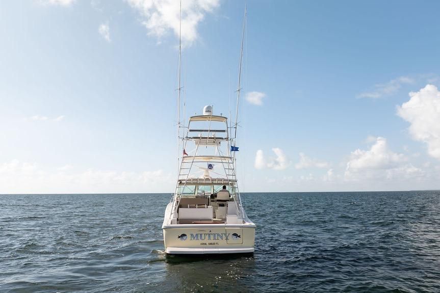 2005 Tiara Yachts 4200 Open — Twin Cummins Diesel, Coral Gables