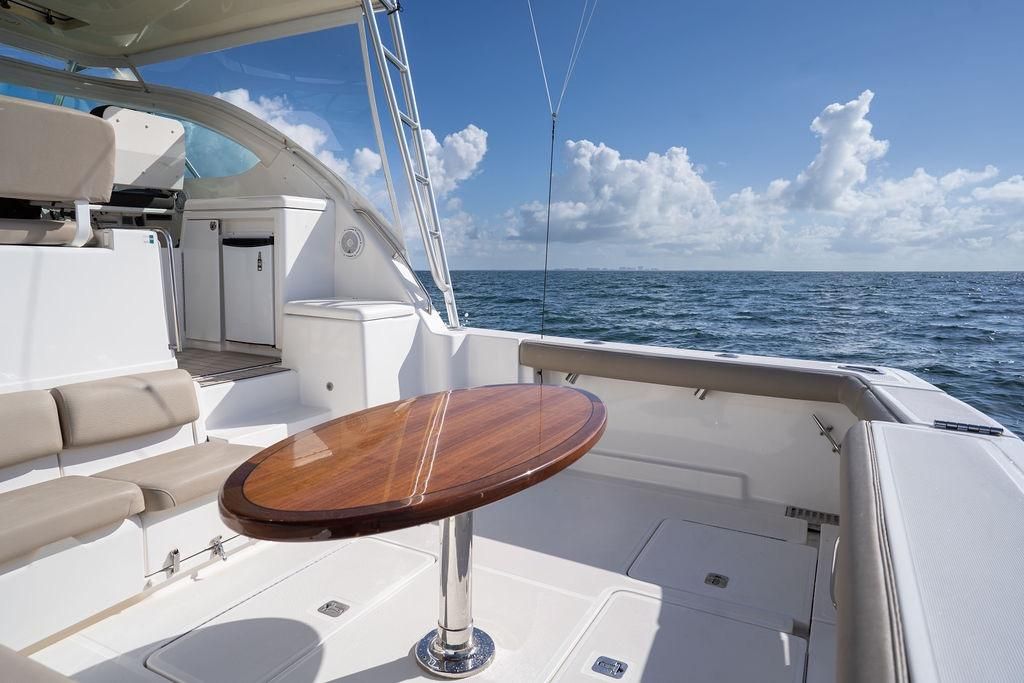 2005 Tiara Yachts 4200 Open — Twin Cummins Diesel, Coral Gables