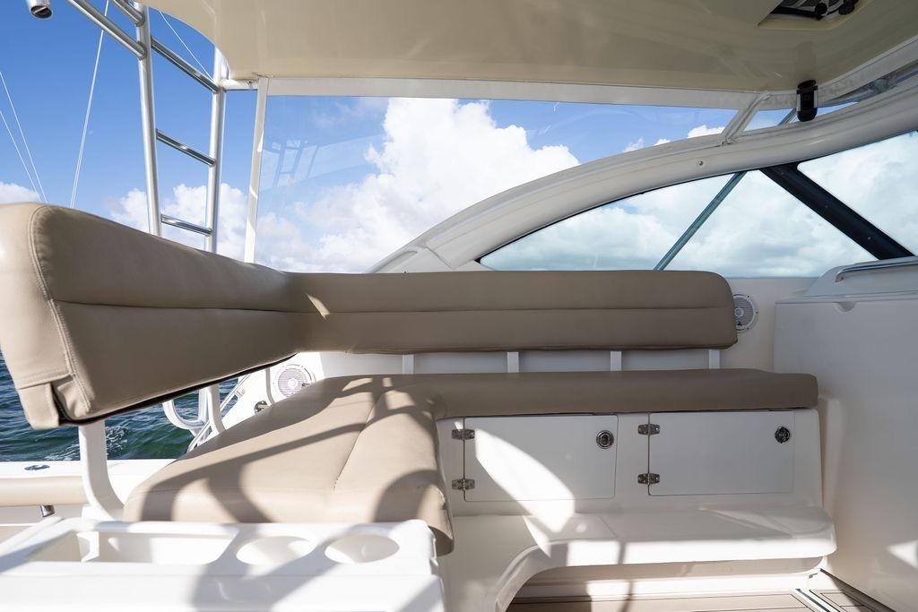 2005 Tiara Yachts 4200 Open — Twin Cummins Diesel, Coral Gables