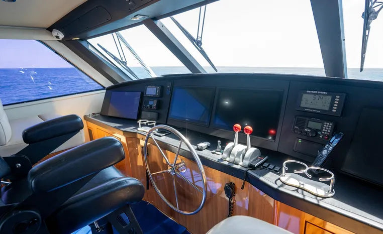 2005 Viking 61 Enclosed Bridge — Twin MTU Diesels, West Palm Beach