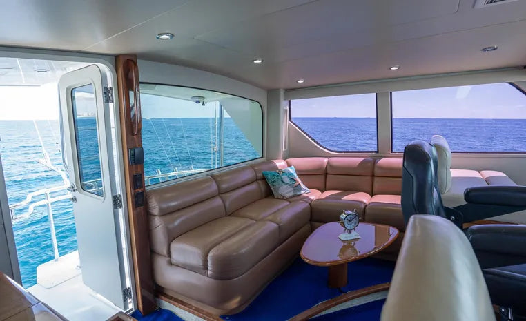 2005 Viking 61 Enclosed Bridge — Twin MTU Diesels, West Palm Beach