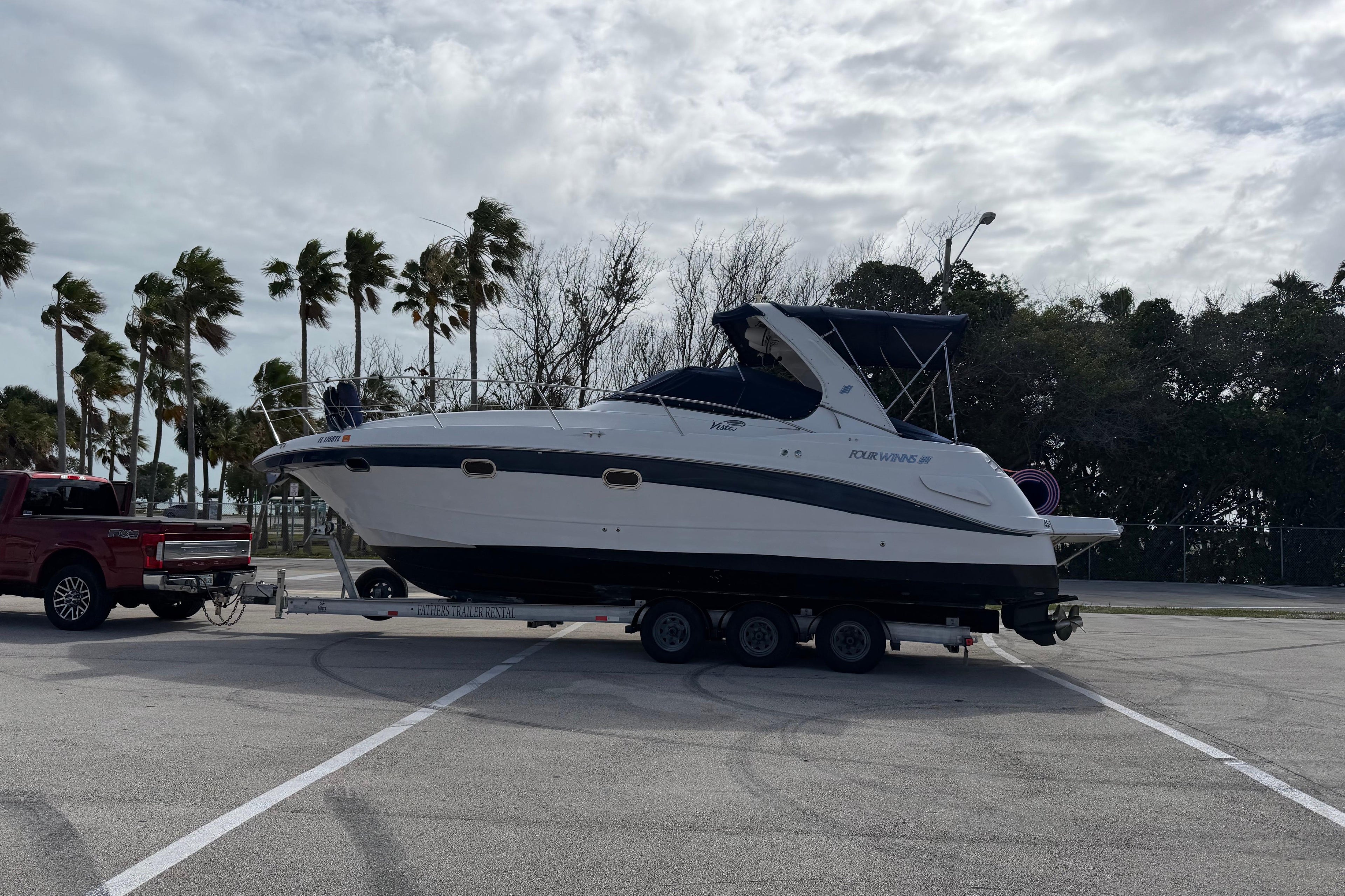 2006 Four Winns 328 Vista