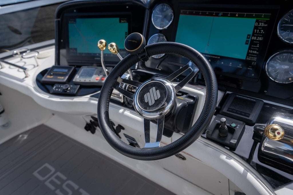 2006 Sea Ray 455 Sedan Bridge — Twin Cummins 500hp Diesels, Miami