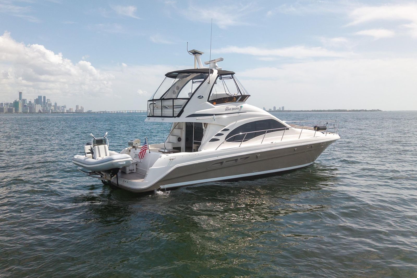 2006 Sea Ray 455 Sedan Bridge — Twin Cummins 500hp Diesels, Miami
