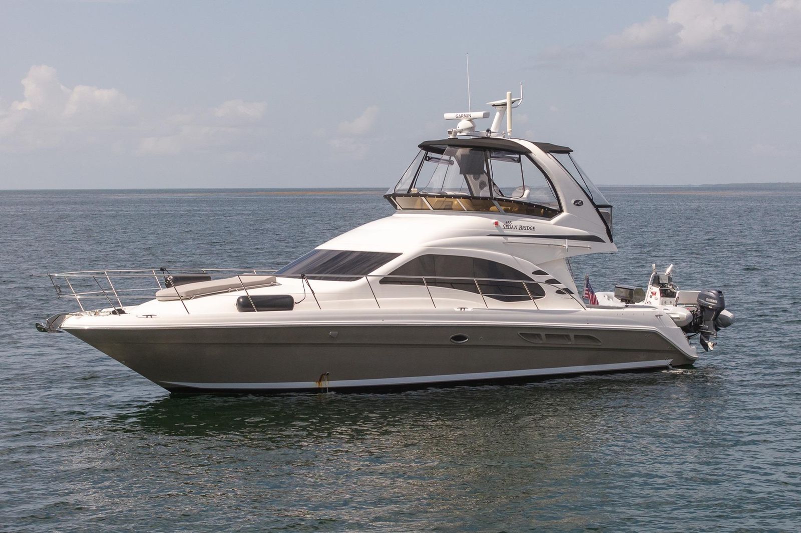 2006 Sea Ray 455 Sedan Bridge — Twin Cummins 500hp Diesels, Miami