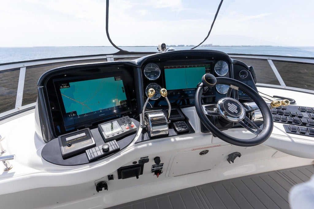 2006 Sea Ray 455 Sedan Bridge — Twin Cummins 500hp Diesels, Miami