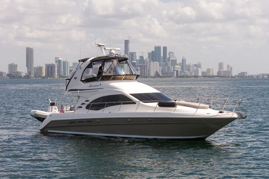 2006 Sea Ray 455 Sedan Bridge — Twin Cummins 500hp Diesels, Miami