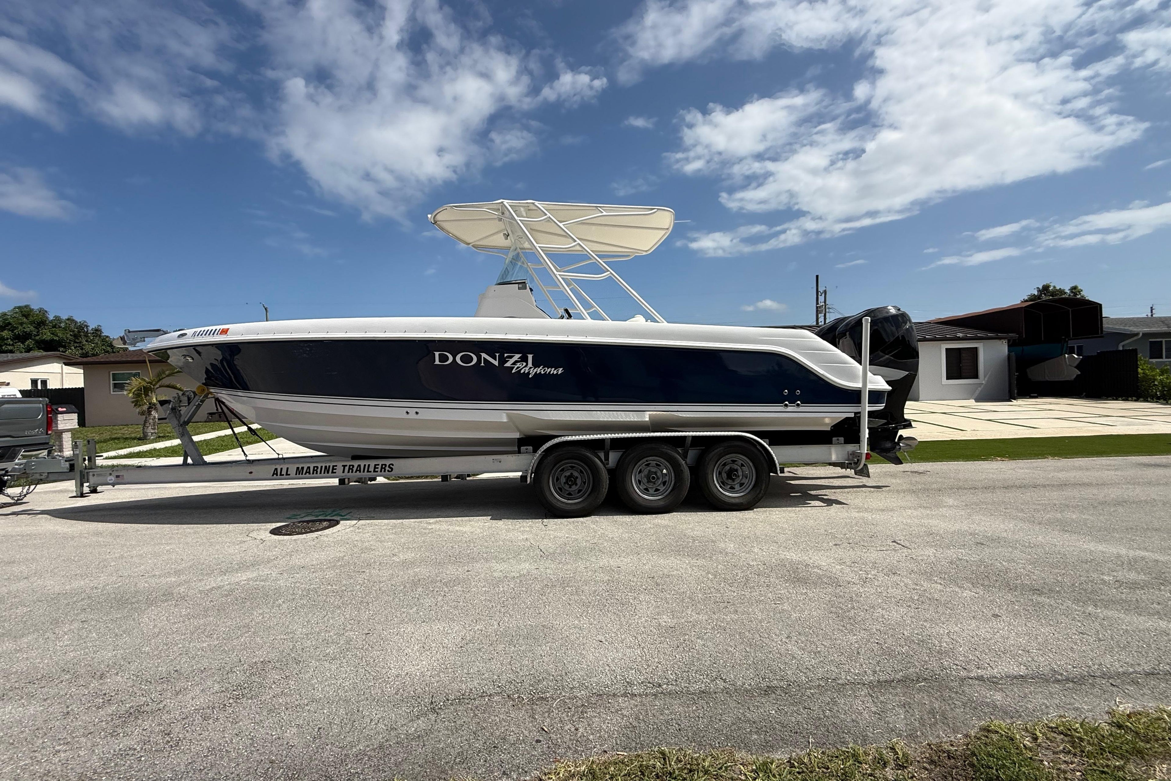 2006 Donzi 29 ZF Open