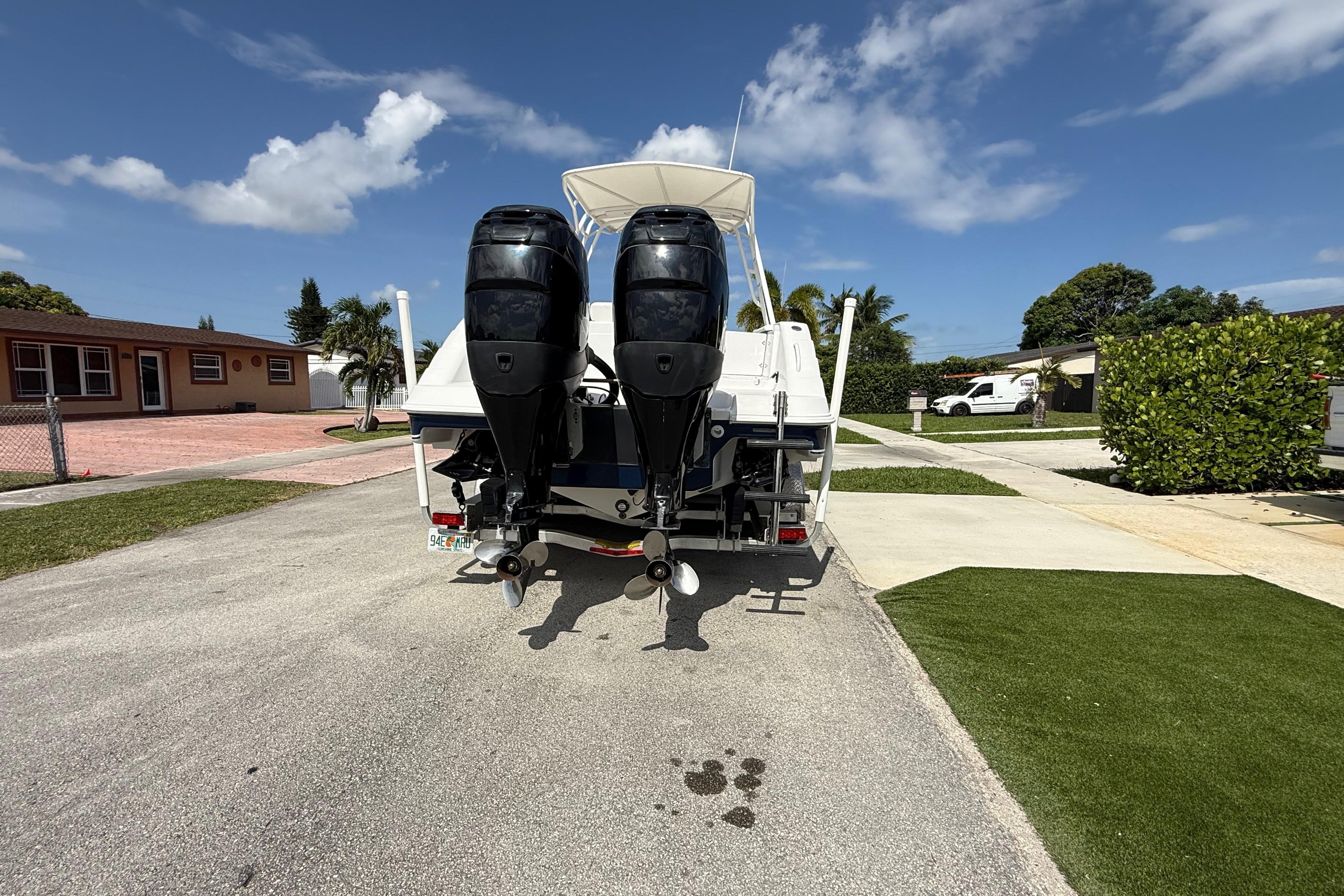 2006 Donzi 29 ZF Open