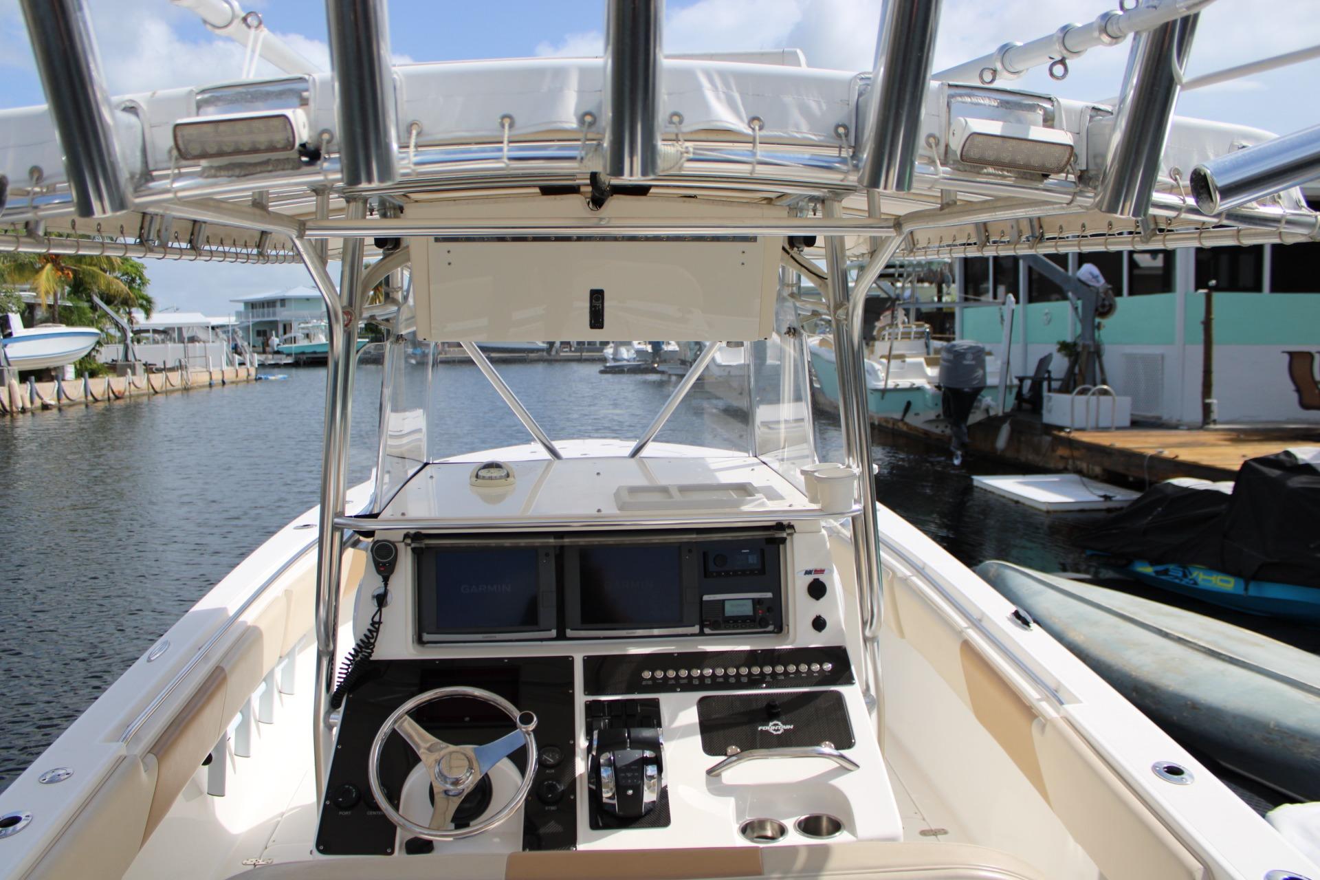 2007 Fountain 34 Center Console — Triple Mercury 300s, Miami