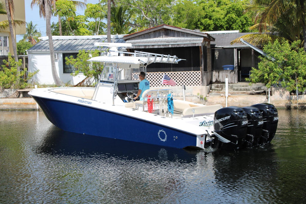 2007 Fountain 34 Center Console — Triple Mercury 300s, Miami
