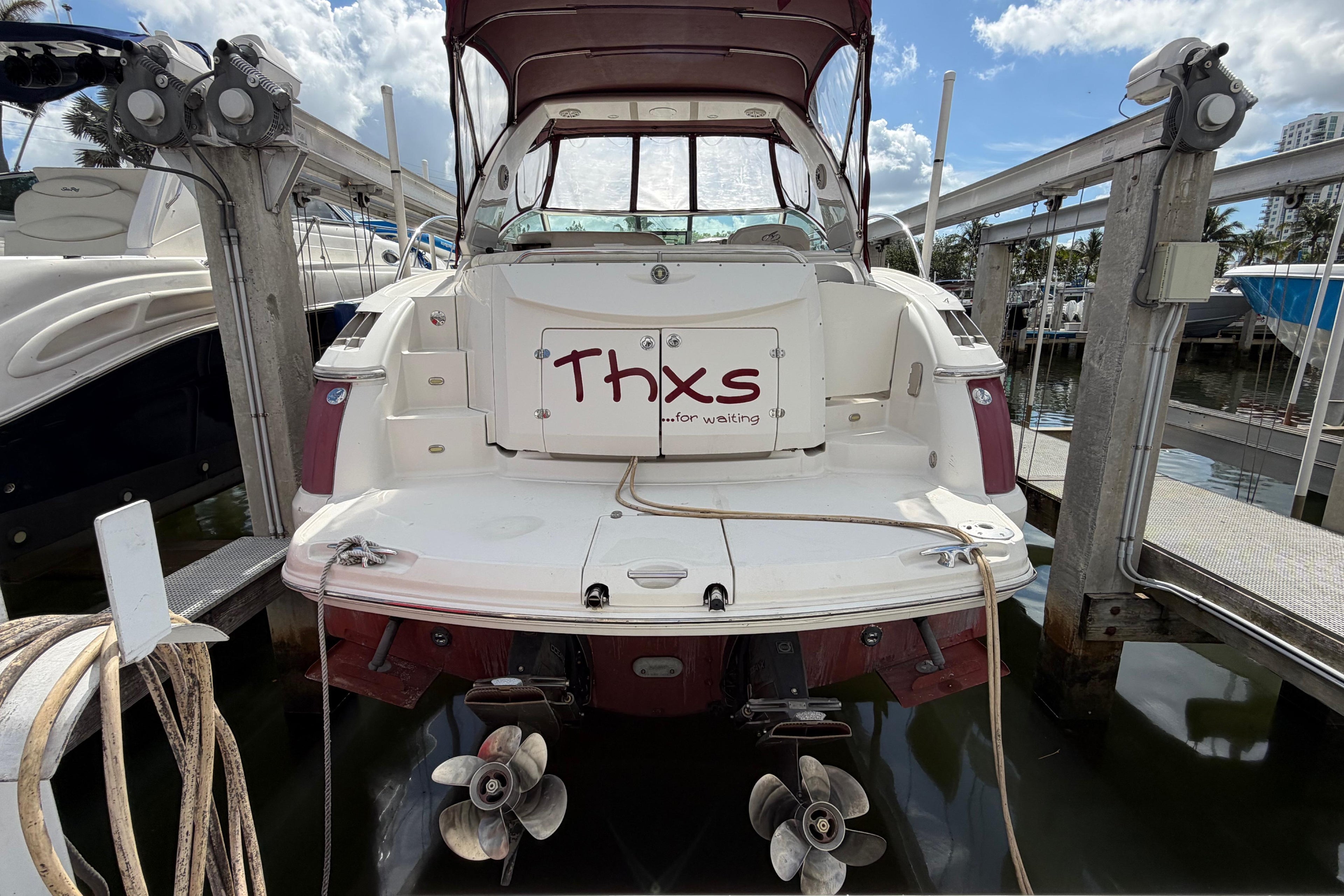 2007 Monterey 350 Sport Yacht