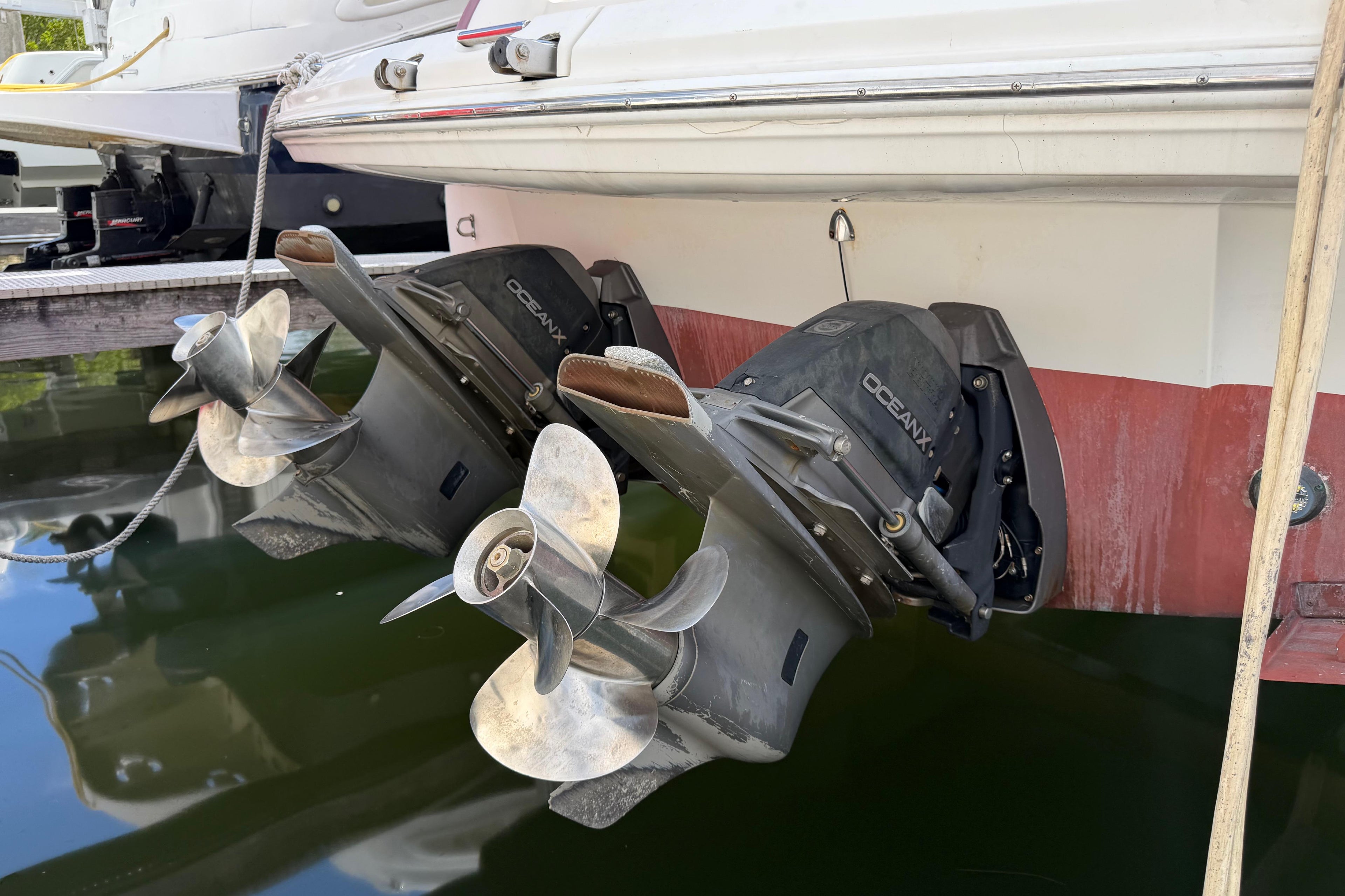 2007 Monterey 350 Sport Yacht